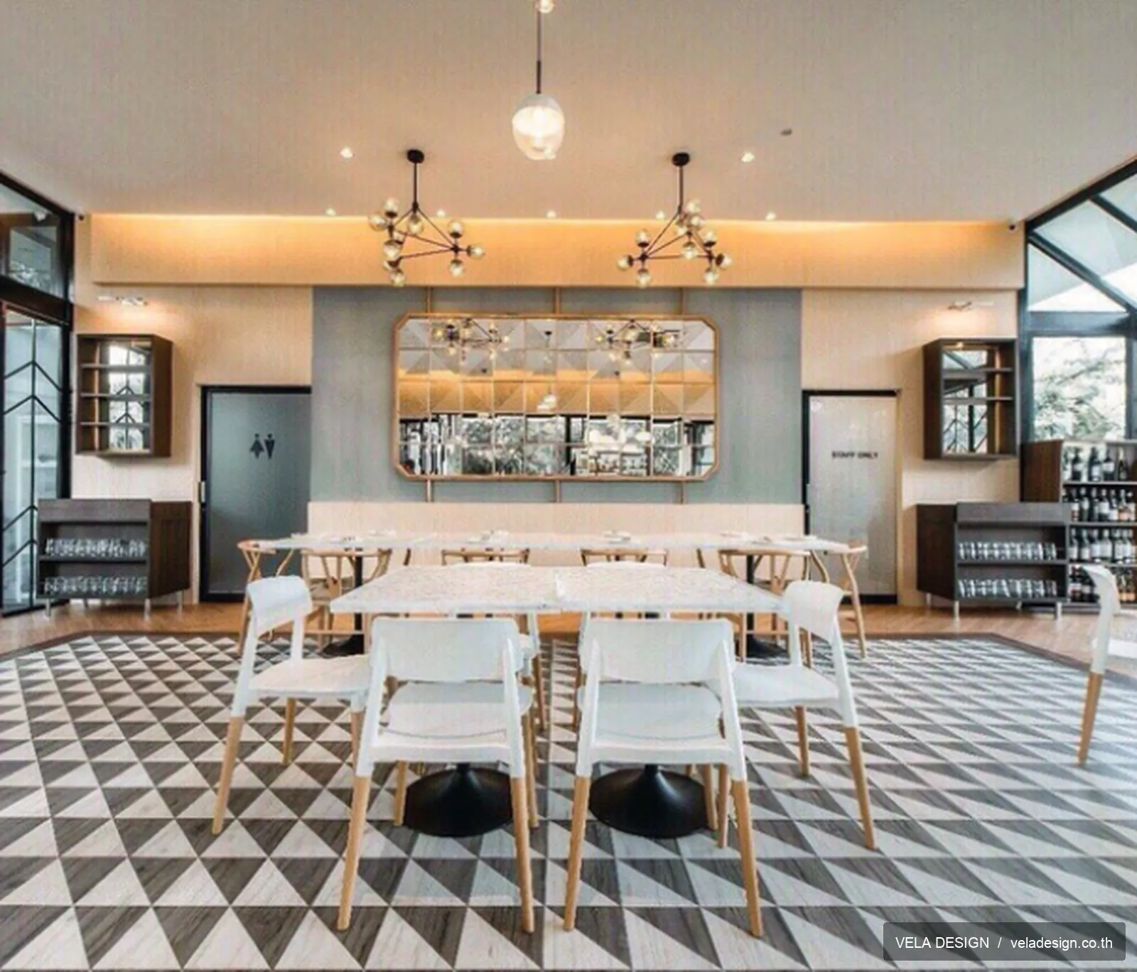 พื้นที่รับประทานอาหาร Eatiny Cafe & Bistro ขอนแก่น